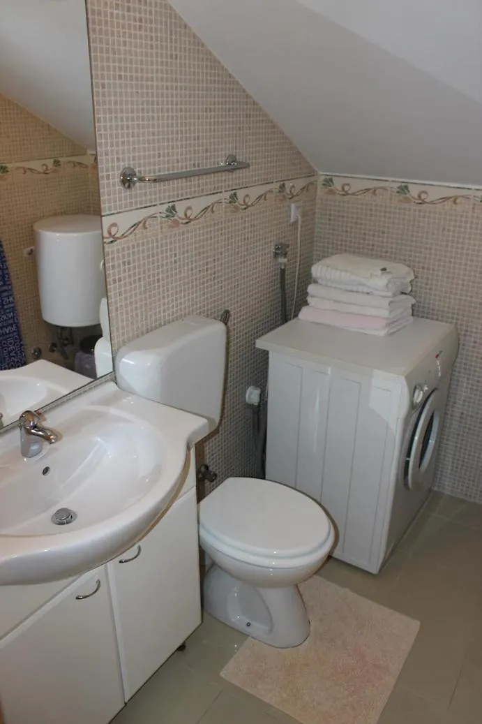 Visnja Nv 1 - Apartment For 2 Persons With Terrace Novi Vinodolski 0*,