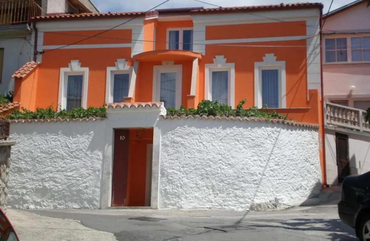 Visnja Nv 1 - Apartment For 2 Persons With Terrace Novi Vinodolski